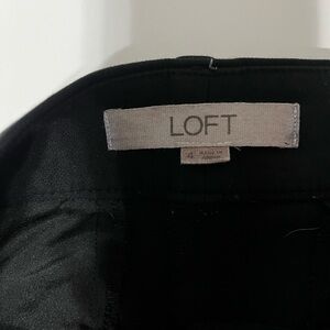 LOFT Black The Sutton Skinny Pants
